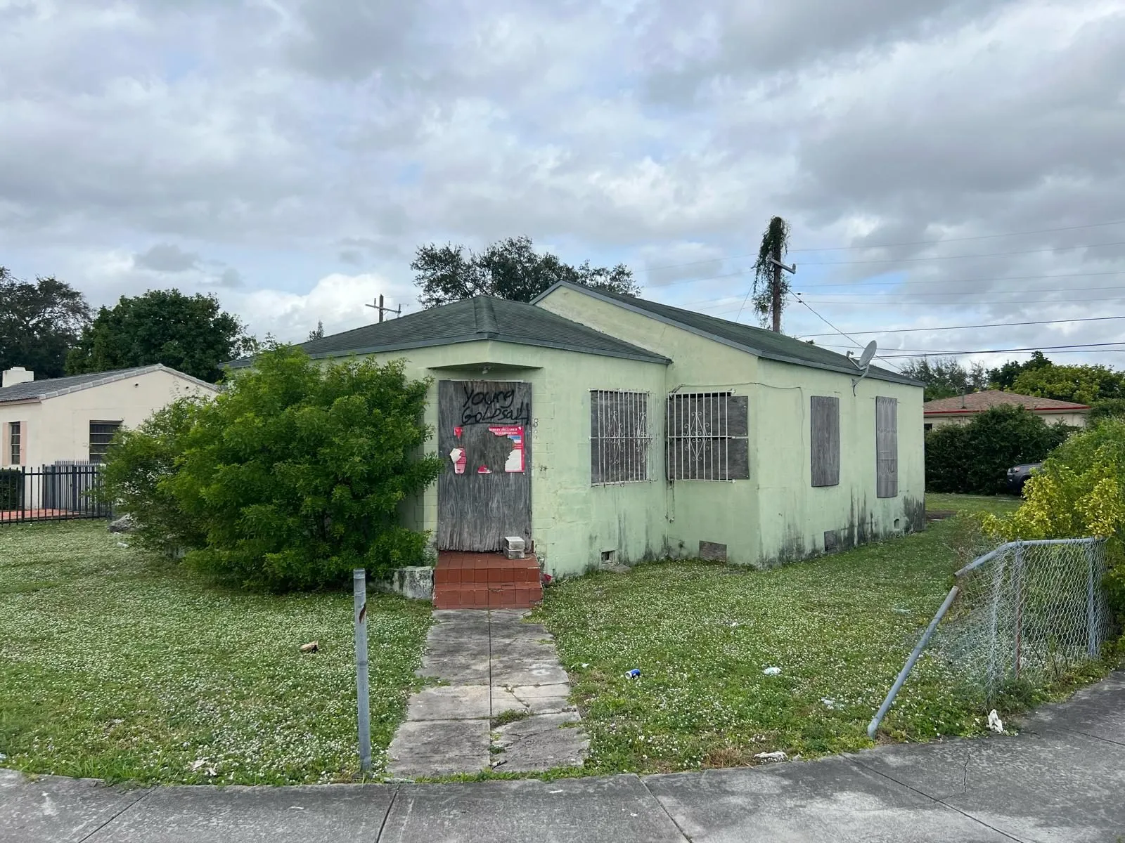 A house we bought in Florida, photographed as we found it
